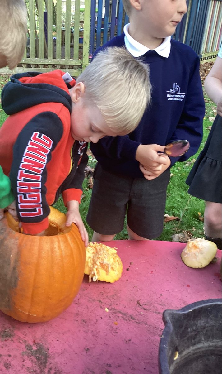 Louise Prewett tweet media