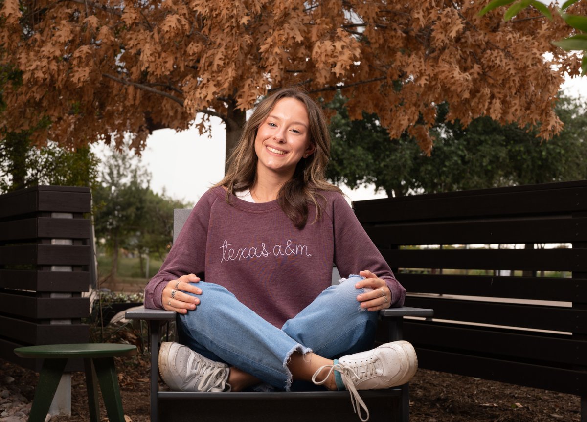 Maroon U tweet media