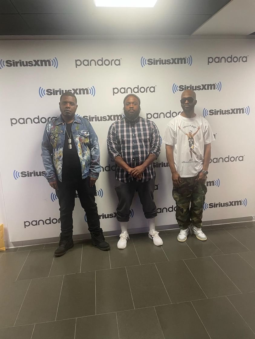 GRUNGEGALLARDO's tweet photo. Been outside a lil bit wait til they see what’s next on the calendar #TheOpioidEra #PillPressRecords #RollWitUs Or #WatchUsRoll https://t.co/P2HIK6keIM
