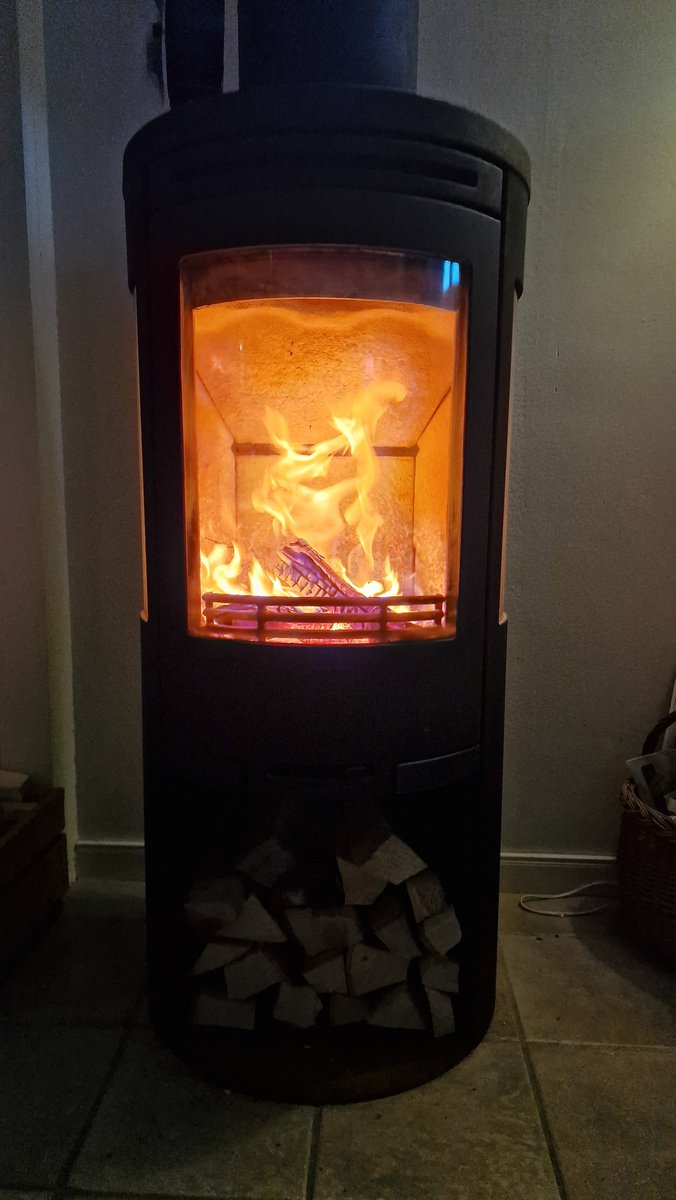 Coming home to this! 🔥😌