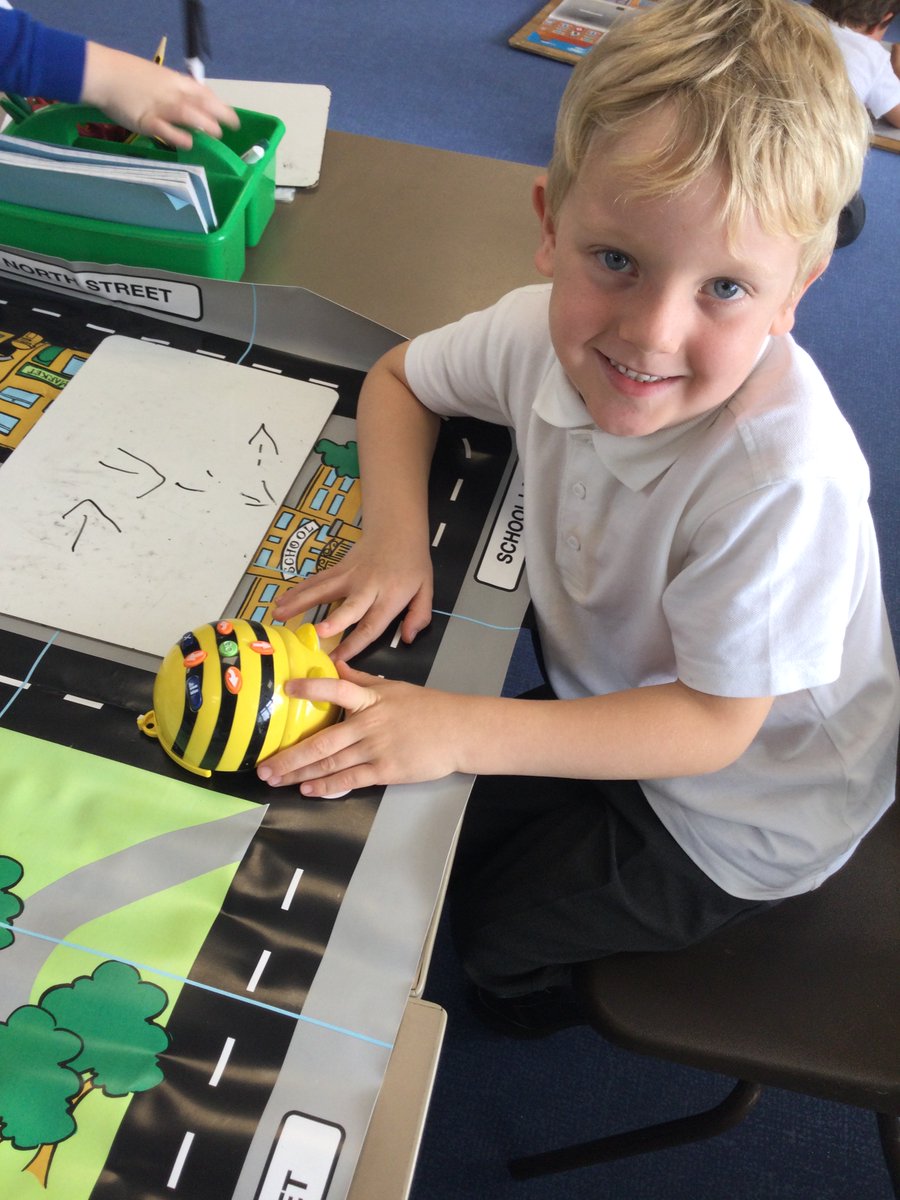 ColumbMinorAcad's tweet image. We are computer programmers! Year 1 have been creating their own algorithms to move the bee-bots around the maps to various destinations. #computerprogrammers #year1