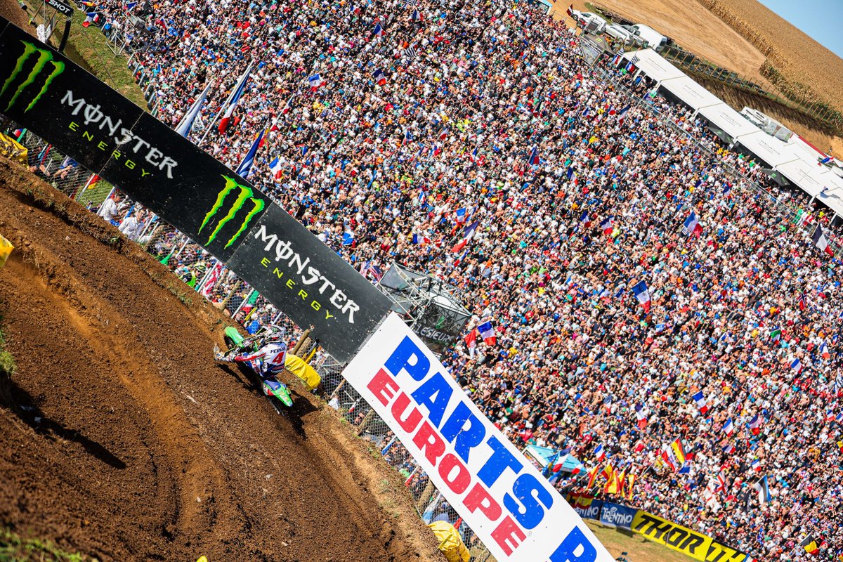 mxgp's tweet photo. 🇫🇷 WINNERS 🥇🏆

⭐️ 7th Victory in the MXoN 🙌
Chapeau❗

#MXoN #Motocross #MXGP #Ernee #Champion https://t.co/ssBrR2zE5M
