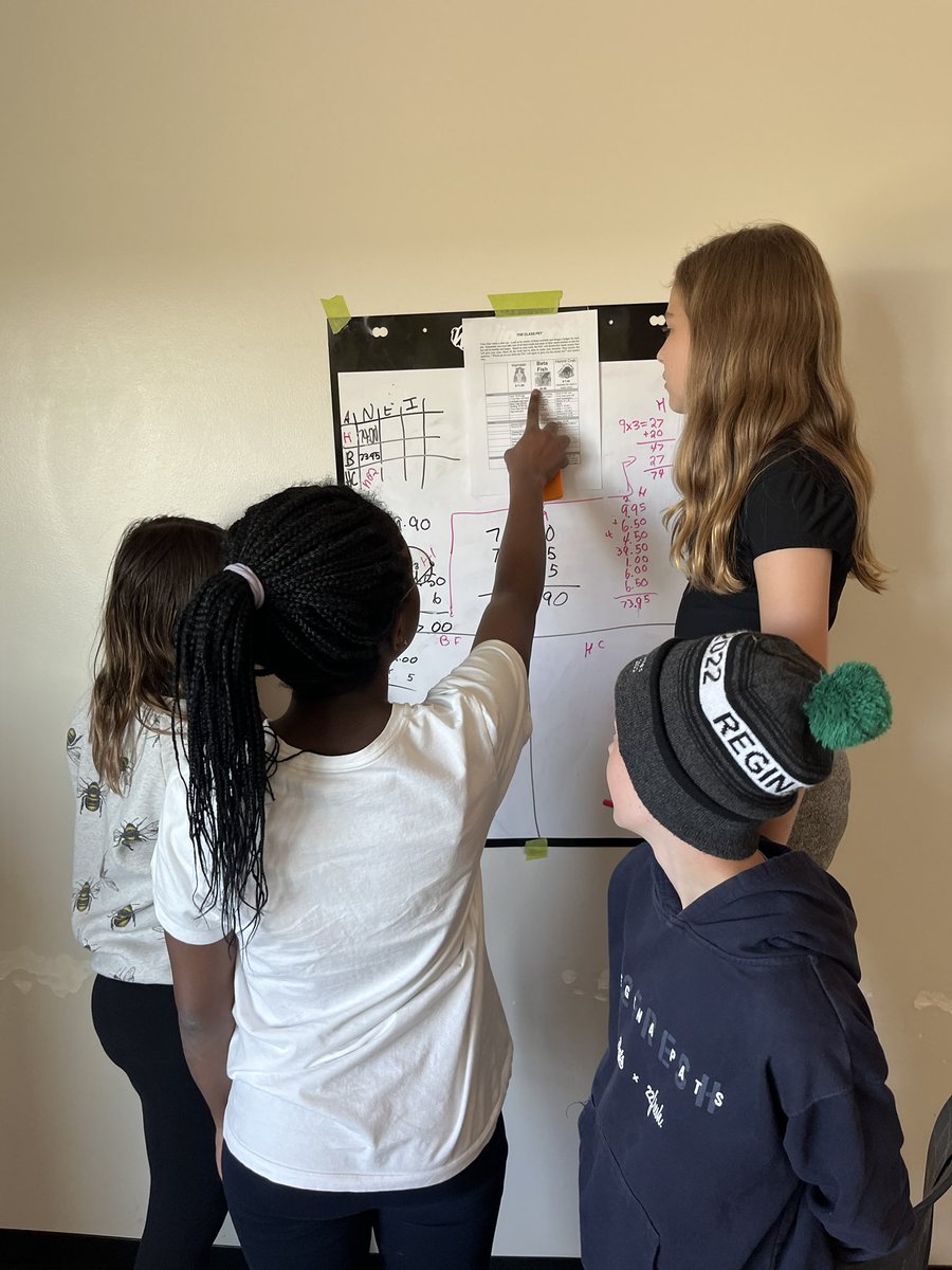 #buildingthinkingclassrooms in grade 6/7 last week! Students collaborated to solve numeracy tasks. 🧠