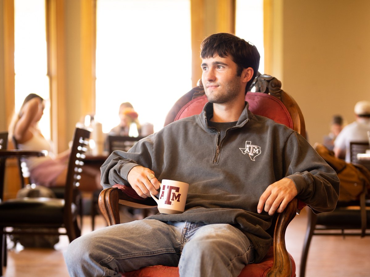 The Warehouse tweet media