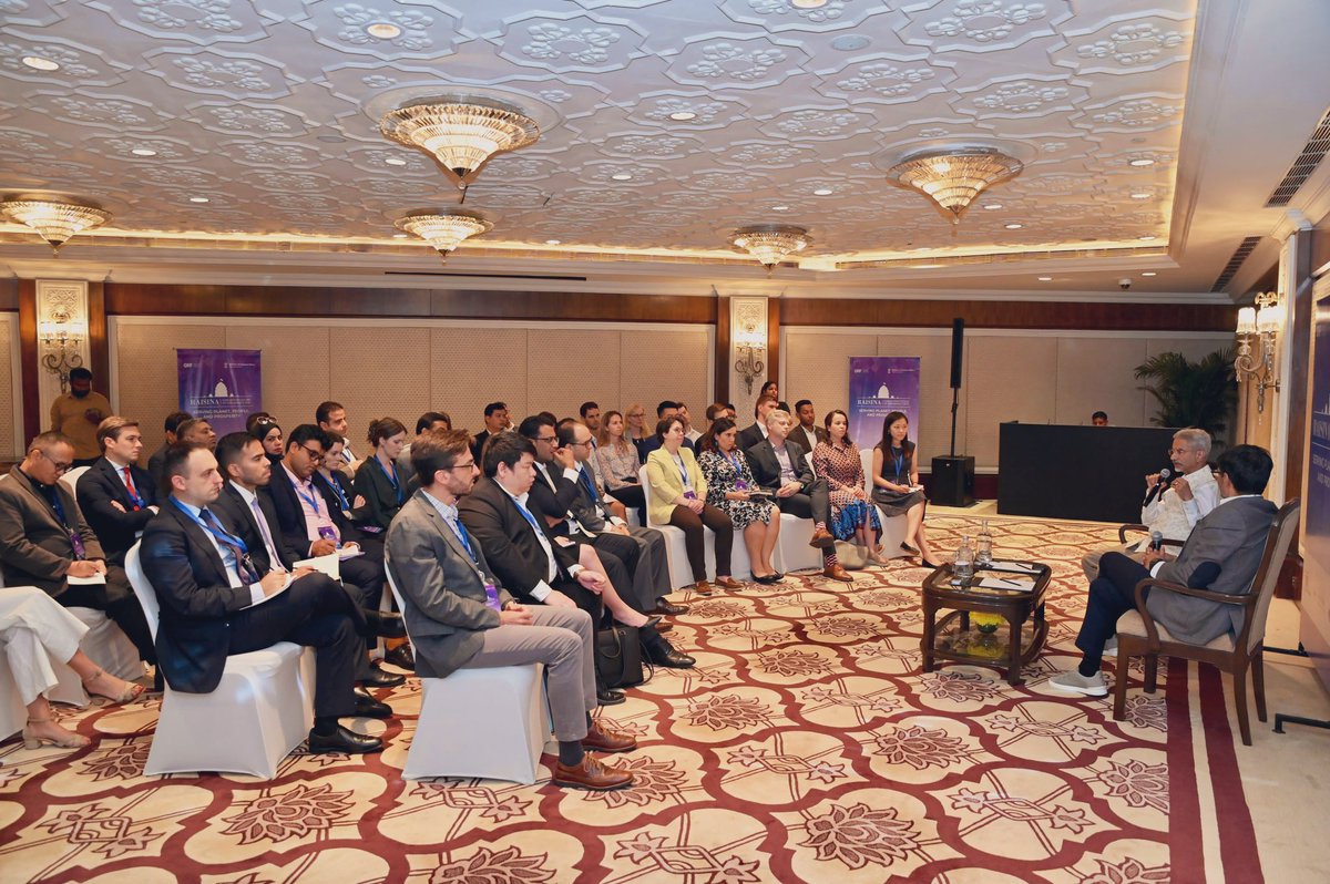 DrSJaishankar's tweet photo. Delighted to interact with young diplomats attending the Raisina Forum for Future of Diplomacy. 

Shared experiences of India’s G20 Presidency and its learnings for the next phase of Indian foreign policy. https://t.co/E7ddglU26Q