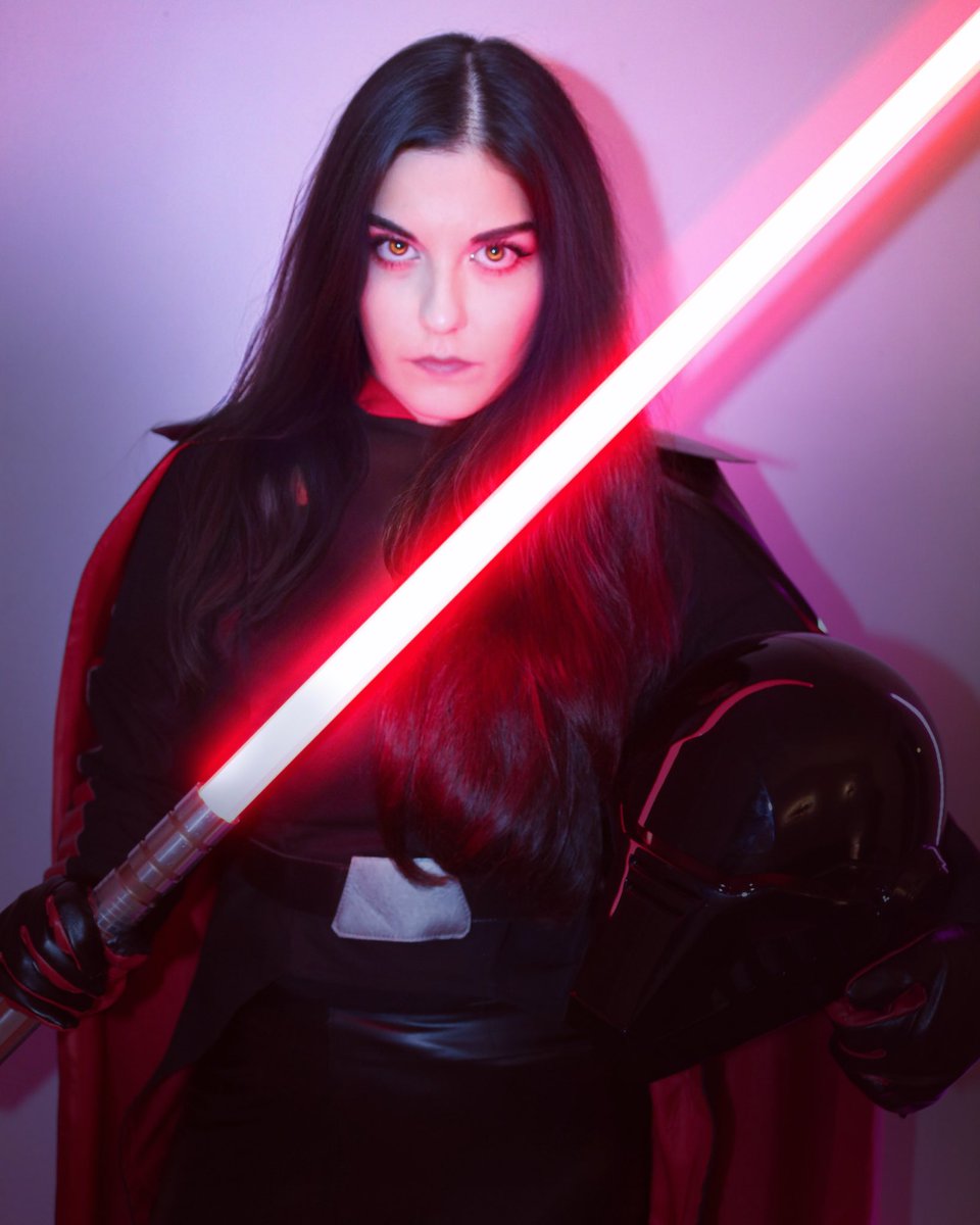 Siha_Art's tweet photo. Quel est votre Seigneur Sith préféré ? 🔺

#StarWars https://t.co/w8Qw0YiNsf