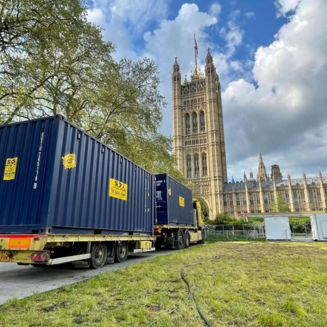 Working in the sun with a view like this… you can’t beat it! ☀

#StorageUK #SOS #StorageOnSite #StorageNeeds #Storage
