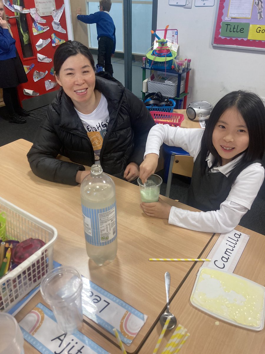 MissH_Saracen's tweet image. P3/4 @saracenprimary enjoyed sharing their Term 1 learning with special visitors this afternoon ⭐️ #softfinish #familylearning