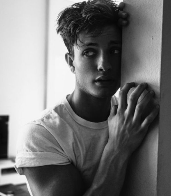 BeckiKapla's tweet photo. Happy Monday, handsome!!  Hope you had a great weekend!  I love you in black and white, although your eyes are so beautiful.  Have a great day and enjoy life!! -❤️ @mattrife #mattrife #blackandwhite  #thoseeyes #thoselips #enjoylife https://t.co/ZdofGeAYZ7