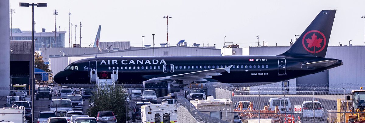 Kent_YVR's tweet photo. Ooh! My first time seeing @AirCanada #Jetz charter / VIP configured @airbus A320 @yvrairport yesterday 😎 #CFNVV https://t.co/nBQDwM428U