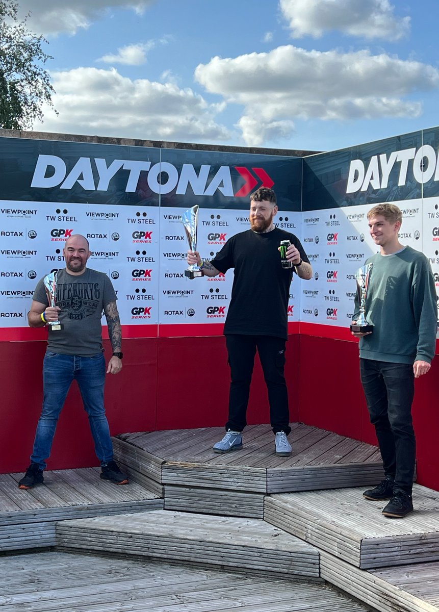 We like to work hard but race harder!🏁 With OKTO on track to post another fabulous year, it was time for our teams to come together and celebrate recent successes 🍾 Staff from NI and London joined forces for the hotly contested OKTO Grand Prix at Daytona Sandown Park🏎
