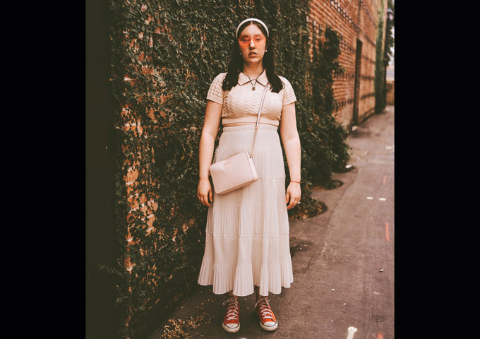 Jamsphere's tweet photo. π» Mary Helen Margaret's "Watching Me Giving Birth To A Vacuum" is heating up the airwaves on Jamsphere Radio! π₯πΆ #MaryHelenMargaret #JamsphereRadio #Rotation #NewMusic #ListeningParty #AlternativeSound π»π΅- https://t.co/bOFAjG8Vyc https://t.co/V97753ooPE