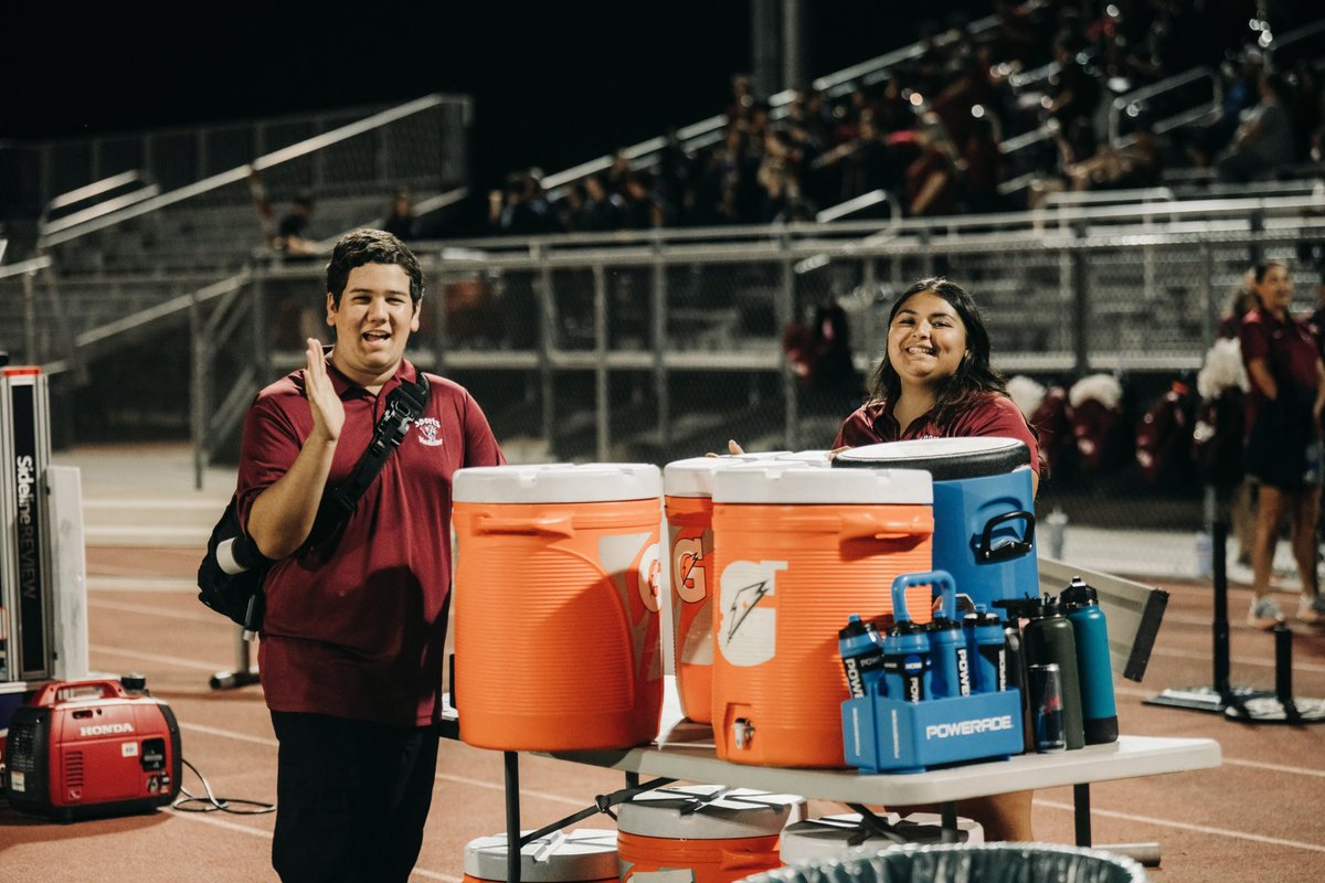 phssportsmed_'s tweet photo. The team behind the team π€ #booboocrew
Our sports medicine teamβs purpose it to provide healthcare to all athletes. This includes: injury prevention, handling emergencies, providing follow-up care to get athletes back onto the field, & so much more! @perry_pumas @CUSDAthletics https://t.co/f93yDIZ3Fz