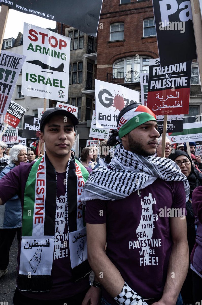 PamelaUnplugged's tweet photo. These are supporters of the barbaric Godless creatures that murdered a young Jewish woman, desecrated and spat on her corpse and then paraded it thru the streets like trash.
Celebrating in New York City.
How long before their signs are replaced with assault weapons?
#EndGaza https://t.co/ho4LOUXuxO