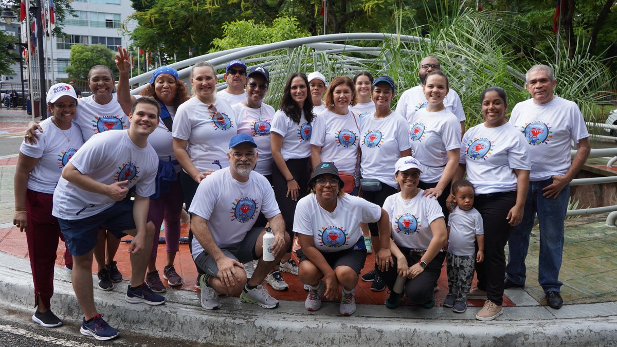 Culminamos la celebración de la #SemanadelBienestar2023, bajo el lema "Los cuidados que necesitamos, los cuidados que queremos” junto a <a href="/SaludPublicaRD/">Salud Pública RD</a>, con el “Zumbatón por la salud”. En busca de promover el ejercicio físico para una mejor salud de los colaboradores del sector.