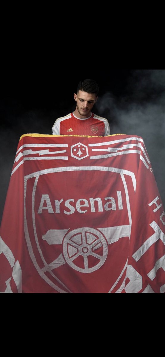 North London forever 
What ever the weather 
These streets are our own 
And my heart 
Will leave you never 
The blood will forever 
Run through the stone 
🎹🎼🎺🎶🎵🎤🎶🎵🎶🎵
❤️❤️❤️❤️❤️❤️❤️❤️❤️❤️