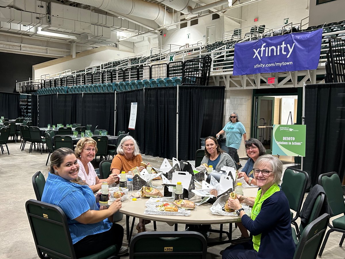 KlouisTPF tweet media