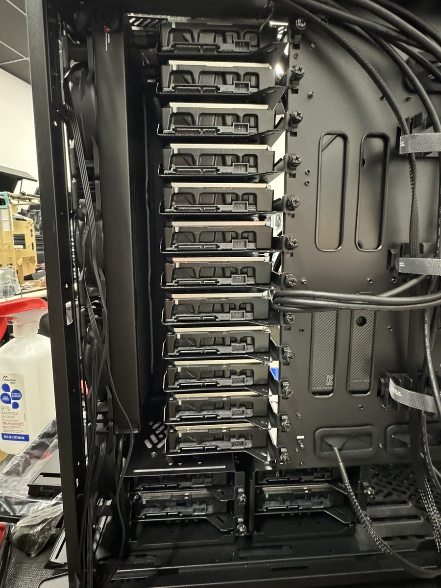 Xidax PCs tweet media