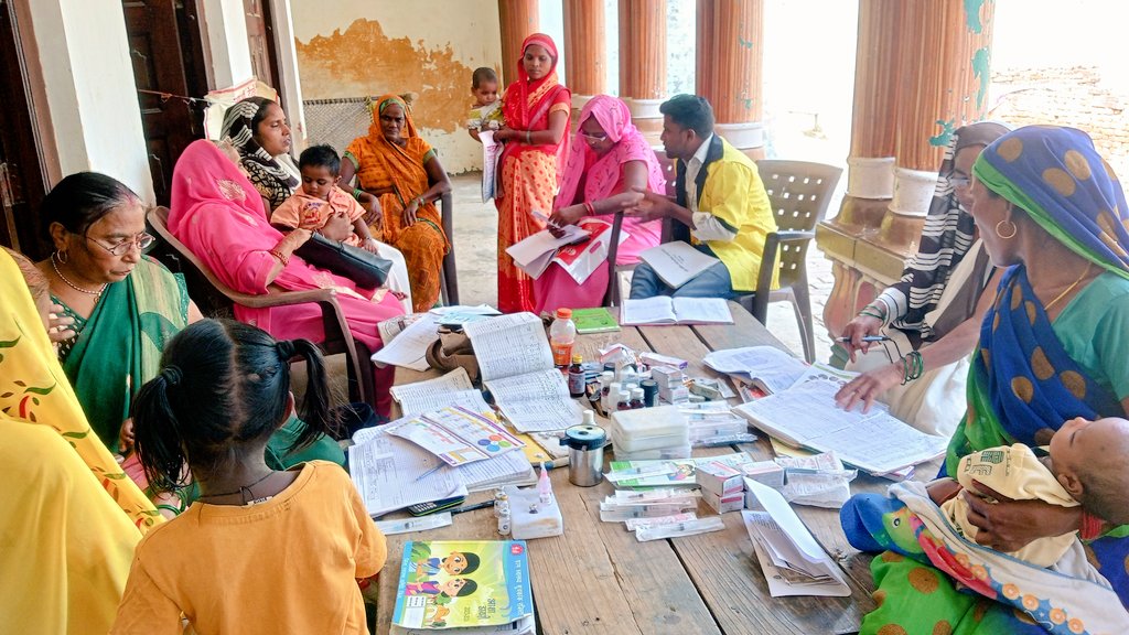 Pal521171's tweet photo. #Prevention is better than the #cure.Anyone can defeat Malaria and other VBD'S but here are a need of right information.we set a #trend and change the mindset of
#community about VBD'
#MalariaFreeindia
#Embed2Malaria
@rajesh_amh
@santoshbhargav2
@sksomya
@Ani212215 https://t.co/5sH6tNm5QK