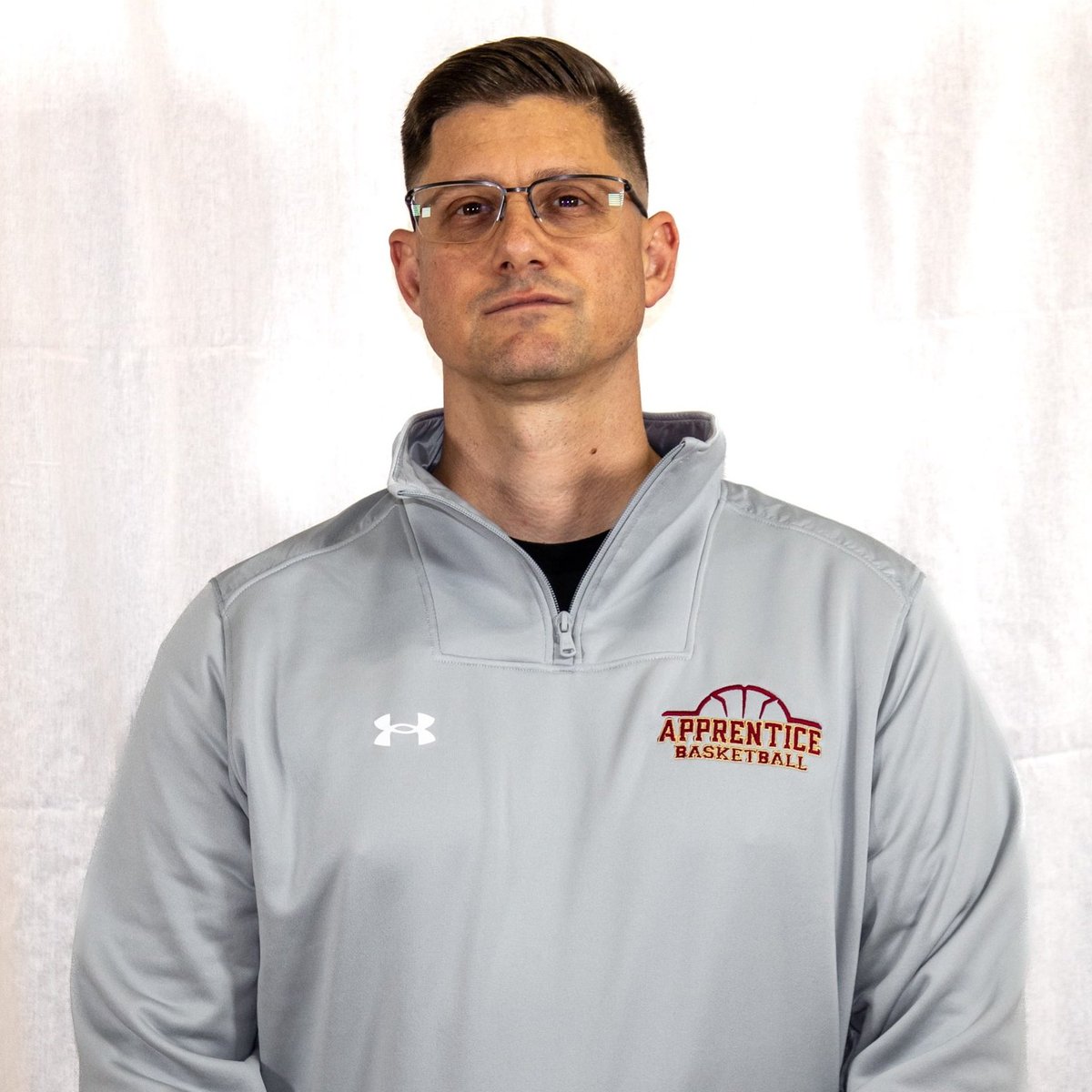 Ready for year 1 with The Apprentice School. Super talented and hard working group of players and coaches. ⚓🏀.
I'm always on the lookout for next year's recruiting class. Coaches and 2024s hit me up or come say hi when you see me out and about.