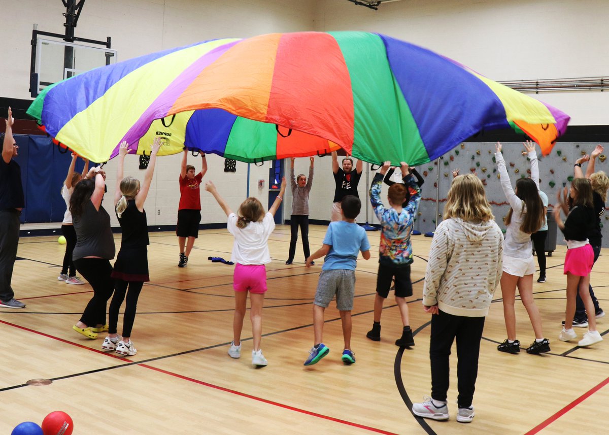 rockwoodschools's tweet photo. Rockwood South Best Buddies PE gives students the chance to practice a variety of fundamental movement skills while participating in games, sports and team-building activities, forming friendships that extend beyond the class. #FocusOnUnity
Learn more: https://t.co/VOdObgT77L https://t.co/IhPoGFj7DP