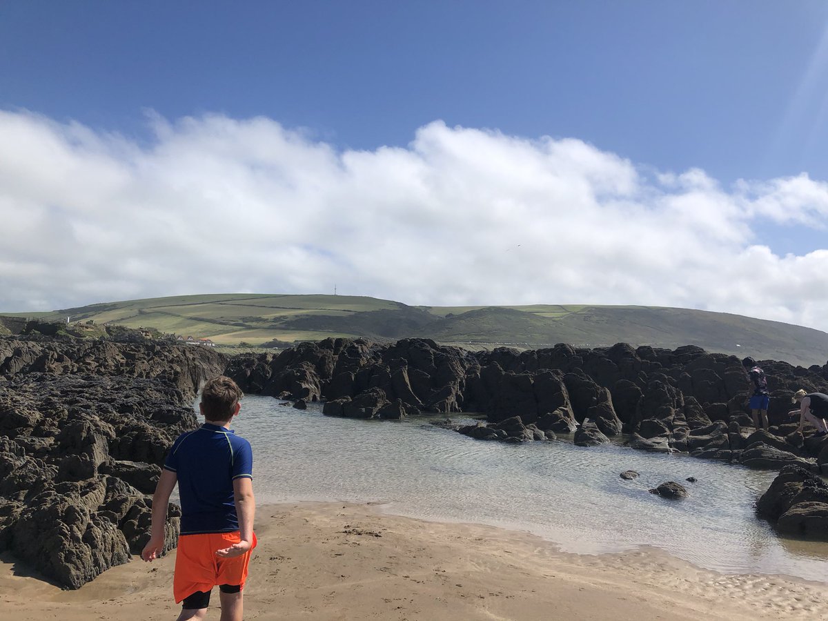 aylott_laura's tweet image. This is my panda ! Enjoying a beach as a 10yr old should. He’s well doing well but the memories of his #pans #pandas will never leave me or the constant fear that the worst of them will return. These kids need everyone to know what pans pandas is #PansPandasAwarenessDay