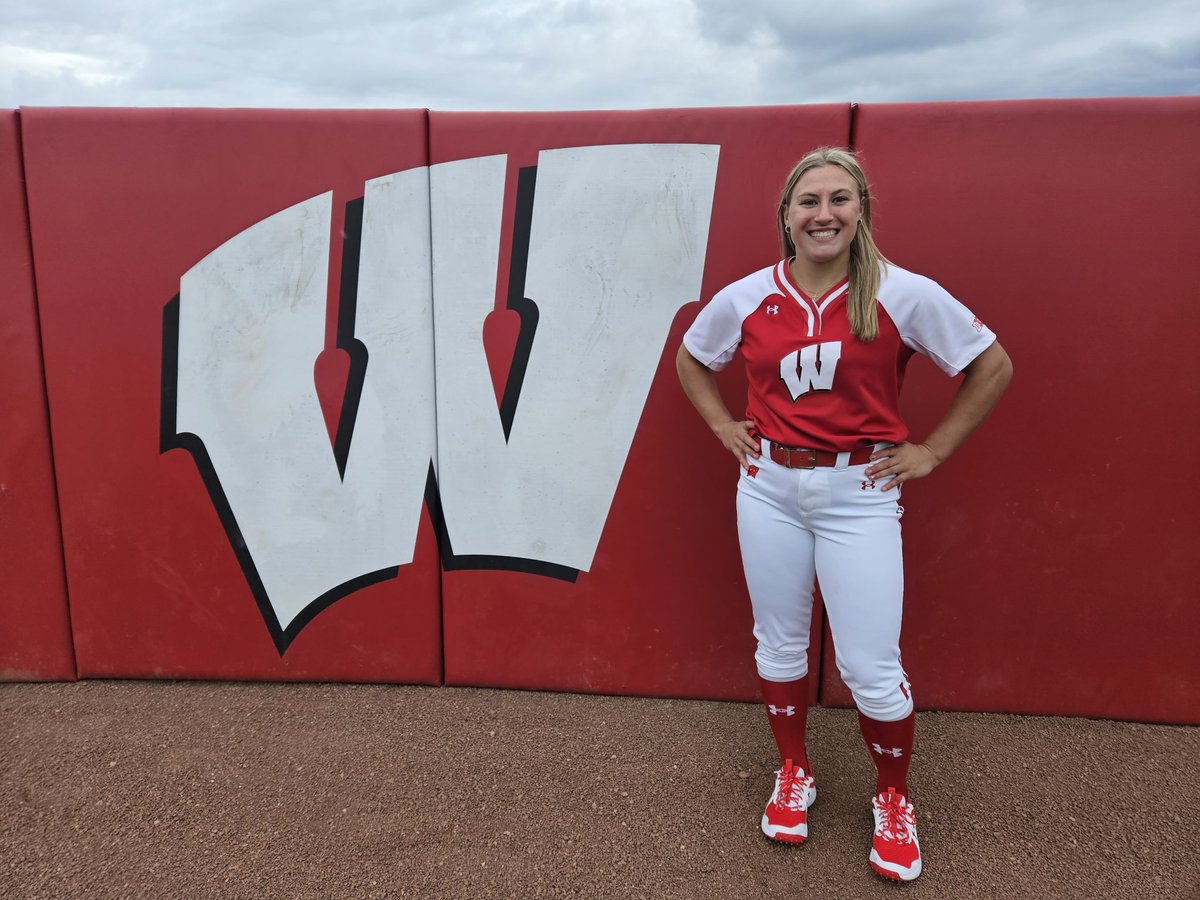 Kylee Molitor tweet media