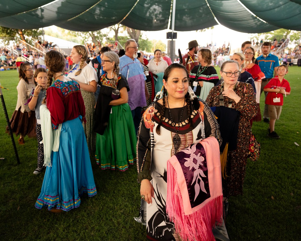 OklahomaMag's tweet photo. Happy Indigenous Peoples' Day! Today, we honor indigenous American peoples and commemorate their histories and cultures. Oklahoma itself is home to 39 Native American tribes – read our spotlight here: https://t.co/SNHVRfJLbv 
#indigenouspeoples #happyindigenouspeoplesday https://t.co/v7a8RxrujE