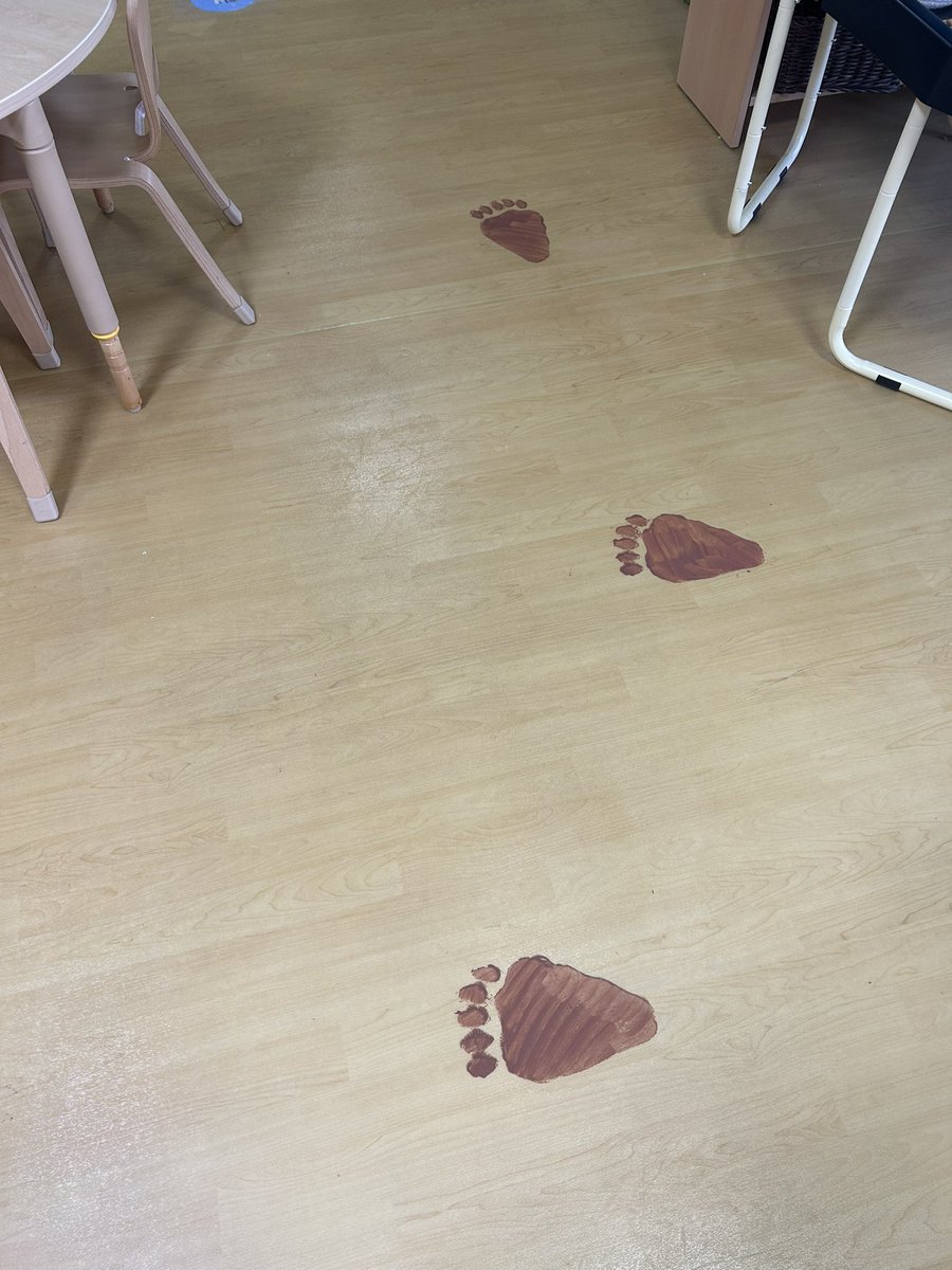 The children were very intrigued by the brown footprints left in their classroom as we started our new story today. The Gruffalo!! #talkforwriting #thegruffalo #eyfs #fs2