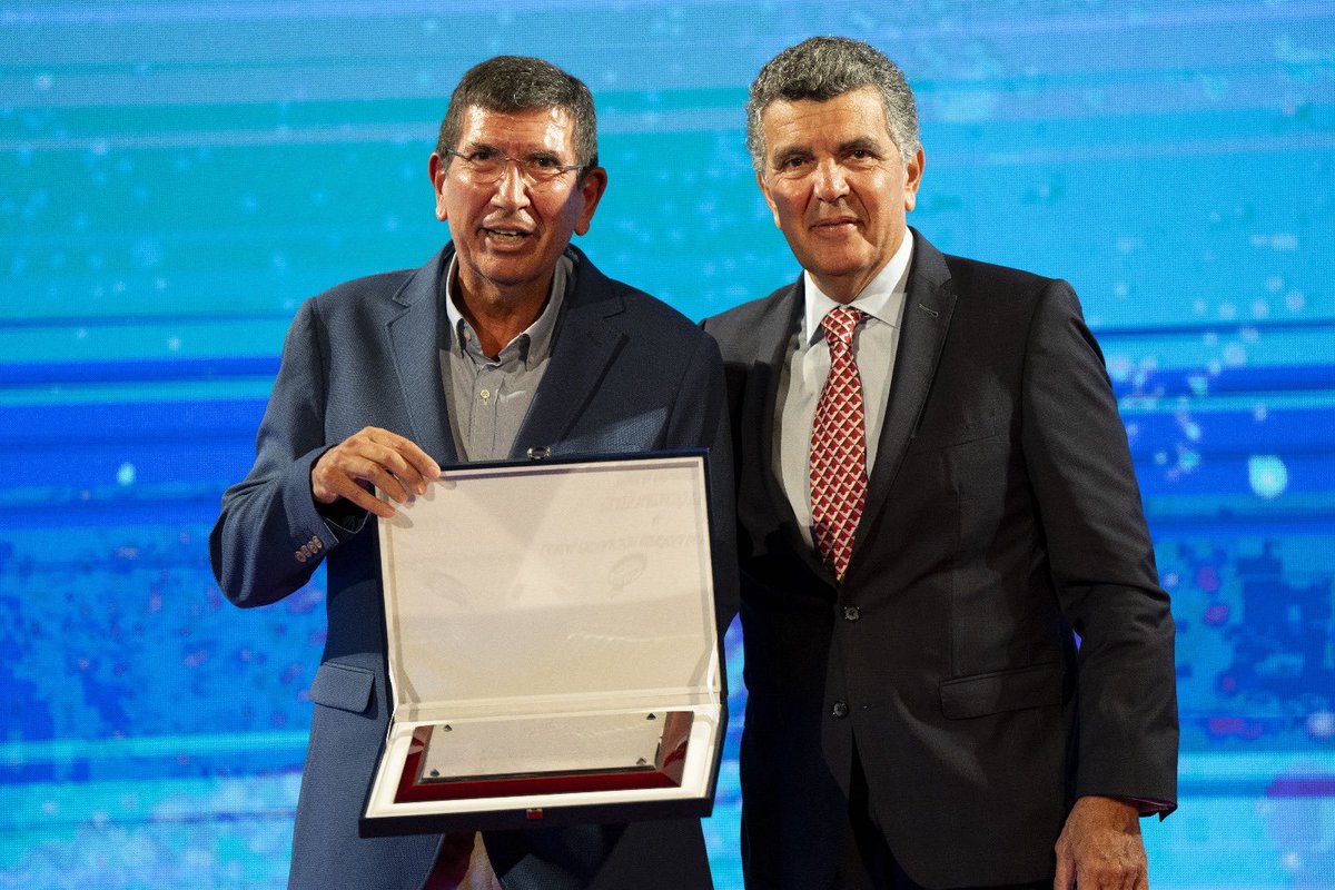 El passat 6 d’Octubre es va celebrar, a Madrid, la Gala de la Natació 2023 organitzada per la <a href="/RFEN_Oficial/">RFEN</a>.
El Club va ser guardonat amb una placa commemorativa pels 50 anys de la seva fundació. 

#50aniversari #CNPremia