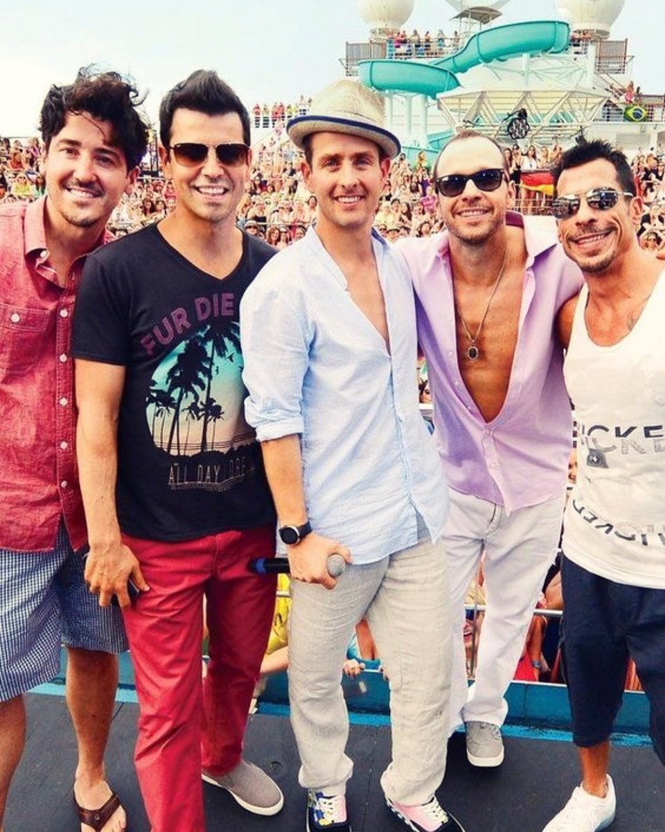 NordstromSheryl's tweet photo. Happy Monday Boys and BHs!!! @NKOTB @JonathanRKnight #JordanKnight @joeymcintyre @DonnieWahlberg @dannywood #NKOTB #NewKidsontheBlock #BH #BHFam #BHFamily #BHFamilia #BHLove #Blockhead #MondayMotivation #cruise #nkotbcruise2023 #leavingtomorrow #ticktick #tocktock #lfg https://t.co/BB6iTmi9bx