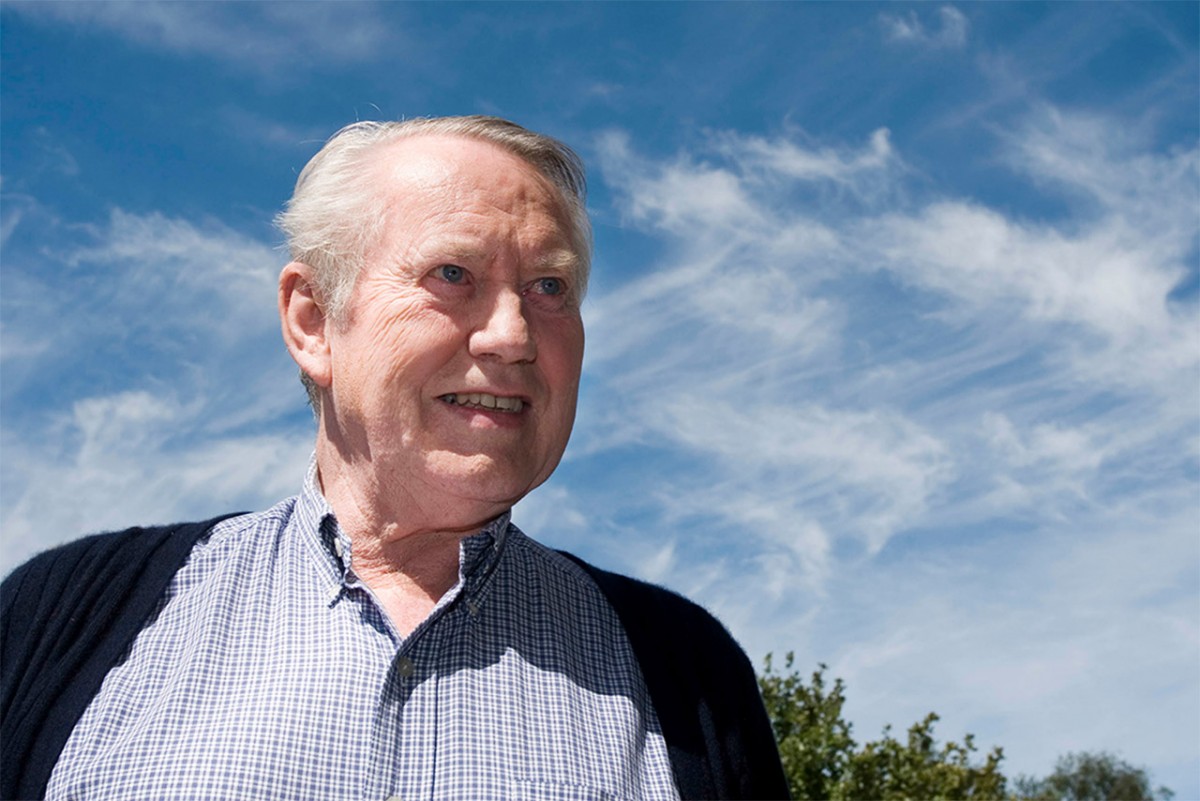 Today, we mourn the loss of Charles 'Chuck' Feeney, the extraordinary founder of @atlantic @atlanticfellows. An exemplar of philanthropy, Chuck dedicated his fortune to helping others. We are forever inspired & grateful for his grand vision and generosity. bit.ly/3RVlCiD