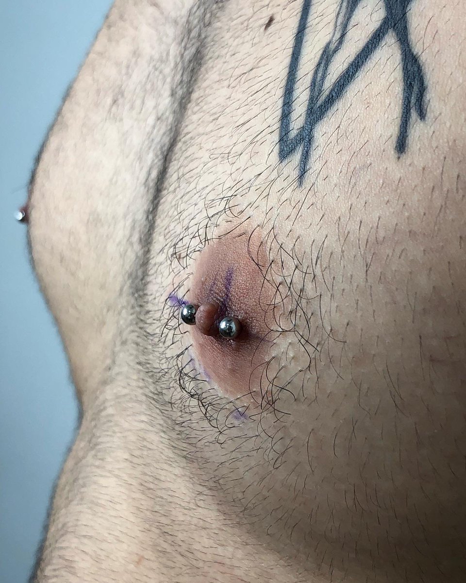 reyes_piercing's tweet photo. Nipples ❤️ -Ti 😊trabajo hecho por mi ✌🏻 agenda disponible  3123116058 calle 11 entre av 3y4 3-28 Centro Cúcuta  TRAZO FINO 𝖙𝖆𝖙𝖙𝖔𝖔 Gracias.👉🏻 no olviden seguirme en @reyes_piercing #cucuta #cúcuta #piercingcucuta #perforacionescucuta 
#microdermal #colombia #piercingintimo https://t.co/6GfjlwlM3g