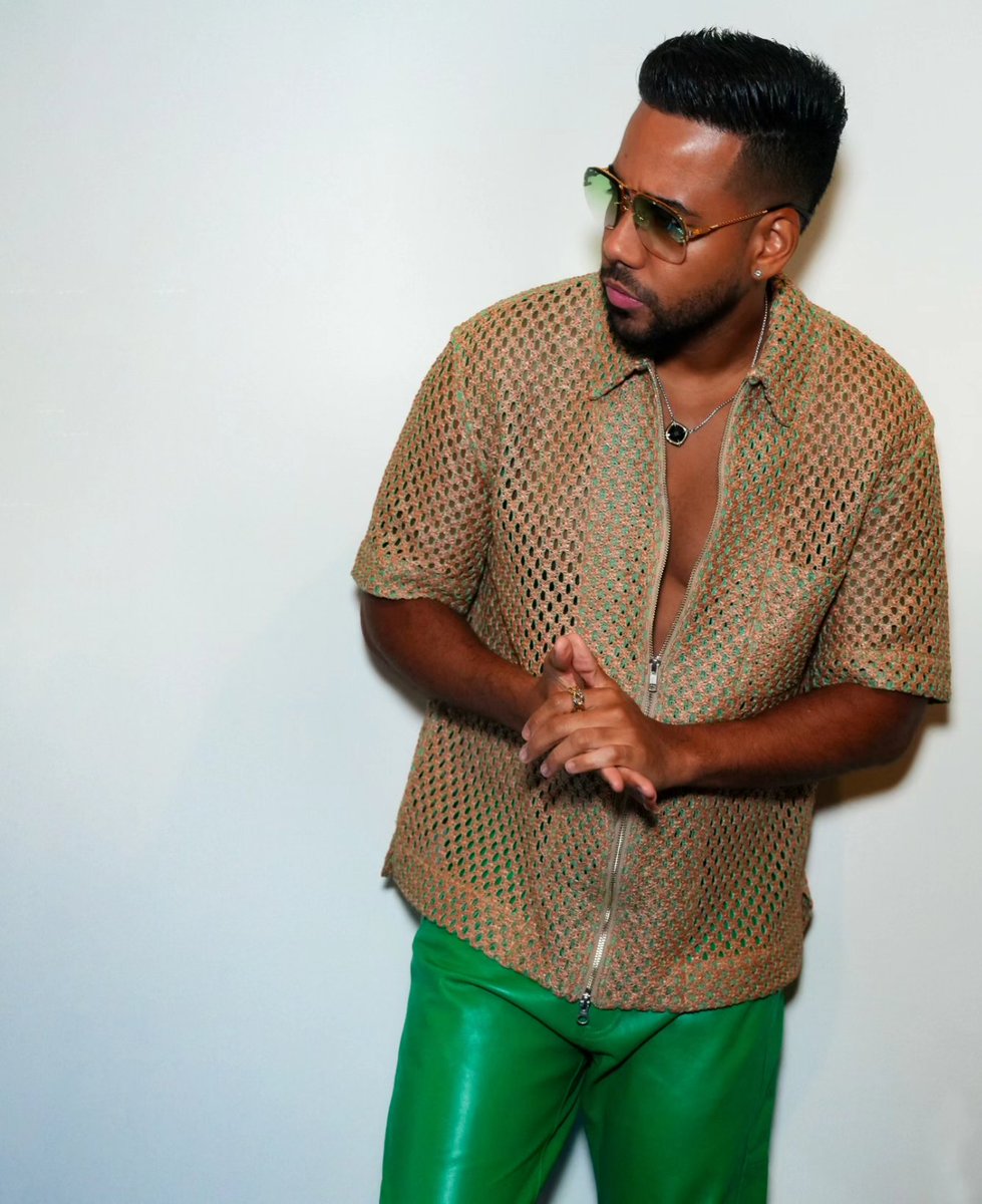 RomeoSantosPage's tweet photo. Gracias San Francisco, Oakland and LA... Next stop Ontario. https://t.co/VIMZ7FsARS