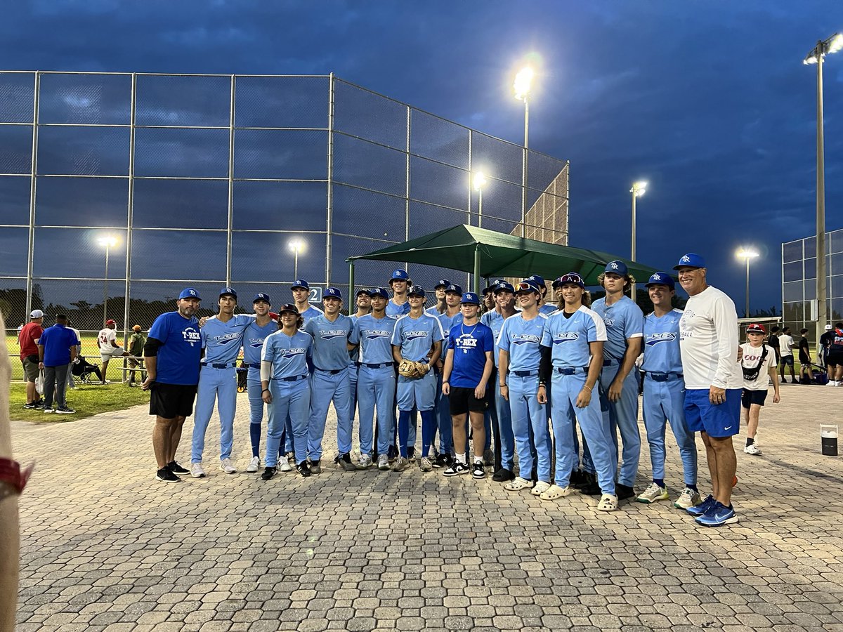 Switchhitgabe's tweet photo. Had an amazing time and experience at the PG WWBA World Championship. Amazing competition and very fun all around. Went 2-6 with a single, double, 4 walks, and 2 RBIs. @PinnacleBall @TrexBBC @PG_Uncommitted https://t.co/7bhoSoWyXt