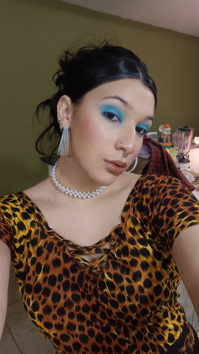 𝔃𝓸𝔀𝓲𝓮 tweet media