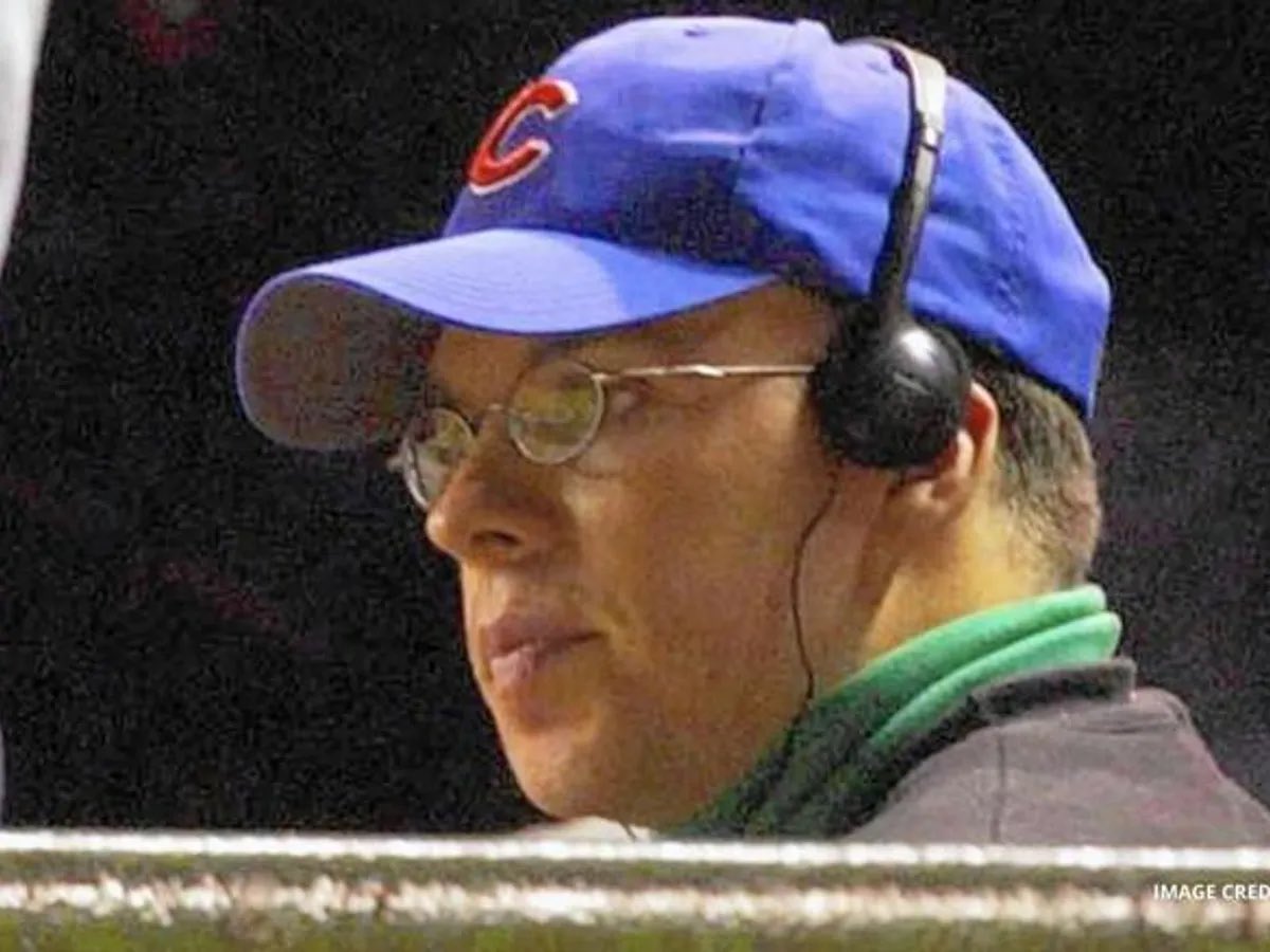 Chicago_History's tweet photo. This Week marks 20 YEARS since the Steve Bartman incident.

Where were you when this happened?

#ChicagoHistory ™️ https://t.co/Y6DnfS48cp