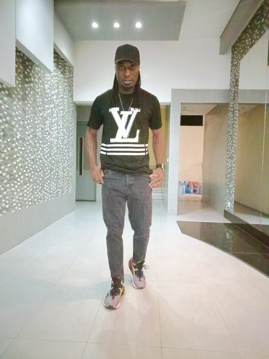 AndrewIkefe's tweet photo. Happy birthday to me https://t.co/yVFRRFPYVf