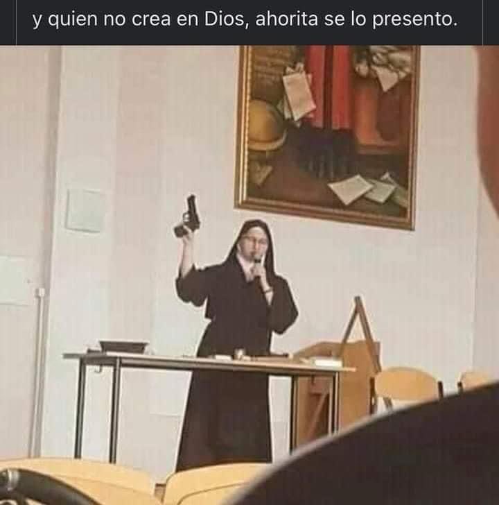 iPolitologa's tweet photo. @Vendetta1313_ Ese mensaje tenía unas vibras de este tipo 🫠😂 https://t.co/37V6rLUpVX