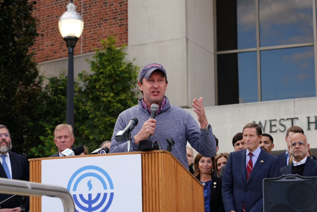 I just took a break from the first day of my Walk Across Connecticut to attend a rally in support of Israel in West Hartford. It was a huge crowd all speaking with one strong voice.