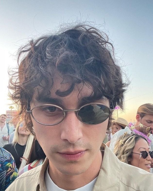 dailycolepics's tweet image. Happy birthday to global superstar and Wallow's lead singer, Cole Preston