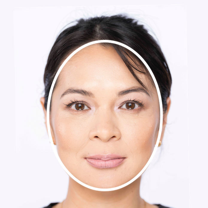 facetopo's tweet photo. Unlock the secret to flawless makeup! 💄✨ Discover the power of face shapes and how they can enhance your beauty. Tap the link in our bio to use Facetopo and find out what face shape you have. 
⁠
Models: @nikitadgross @y_jaffa @phphiliang⁠
Photography: @GNstudio_boston⁠ https://t.co/5P7SpIKAJf