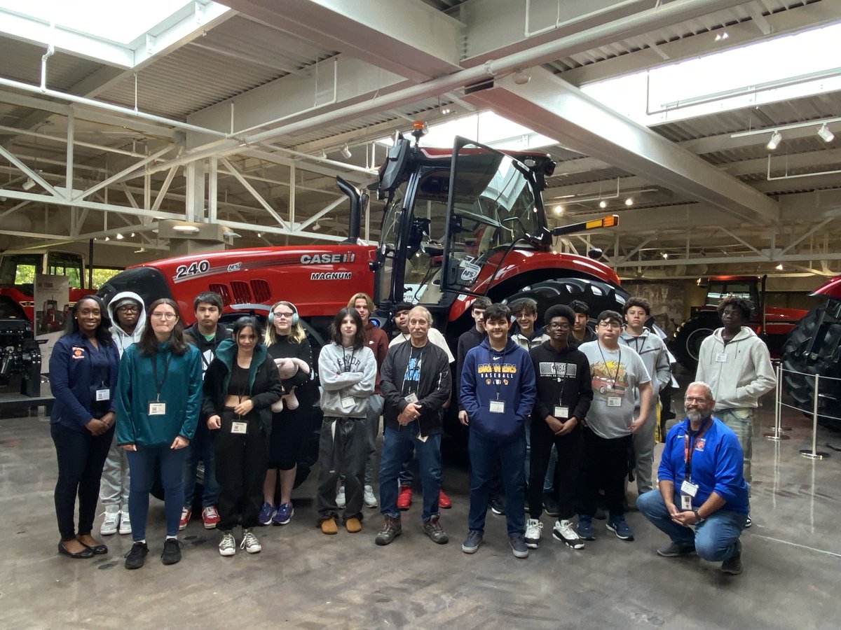 Academies of Racine - Park tweet media