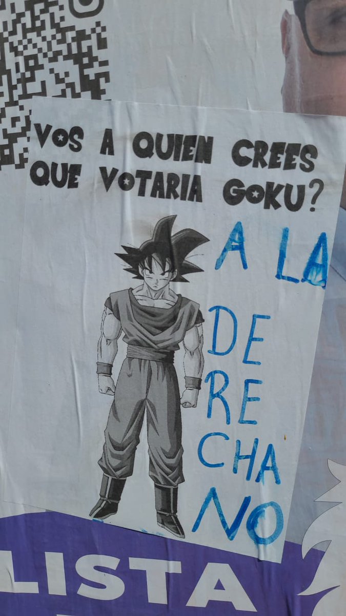 Como tipo que tiene tatuado a Gokú en la pierna, confirmo: Freezer dirige el imperio de la Organización Interplanetaria de Comercio y, por consiguiente, al planeta Vegeta. Guku es hijo de una raza exterminada por el colonialismo. ¿Ho Chi Minh votaría a la derecha? Claramente no.