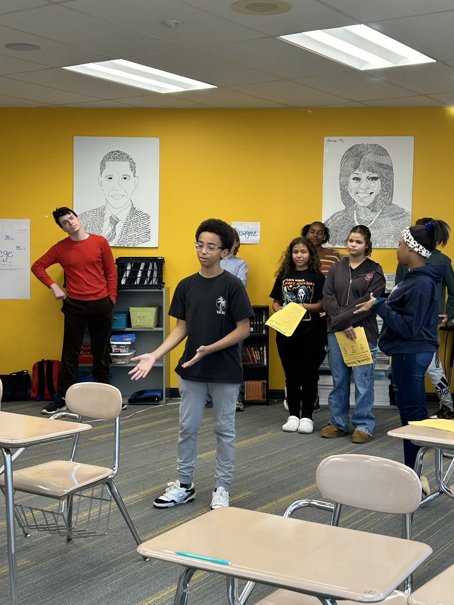 dcopelandROXMID's tweet photo. Philosophical Chairs to introduce our new text, The Tell Tale Heart! #avidstrong https://t.co/4WKFvh7vqq