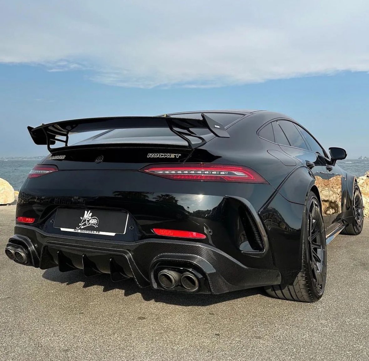 Uncle_Benz_'s tweet photo. AMG GT 900 Rocket Brabus 🦍🦍🦍 https://t.co/SbBeFivPU1