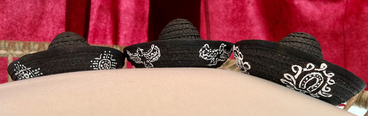 elfchild42's tweet photo. I had no idea how intricate the details were on the #threeAmigos hats until I decided to make them for 14lb dogs. @SteveMartinToGo was the hardest but I got Lucky and it worked out. 🫏 https://t.co/WzRqzX66sx