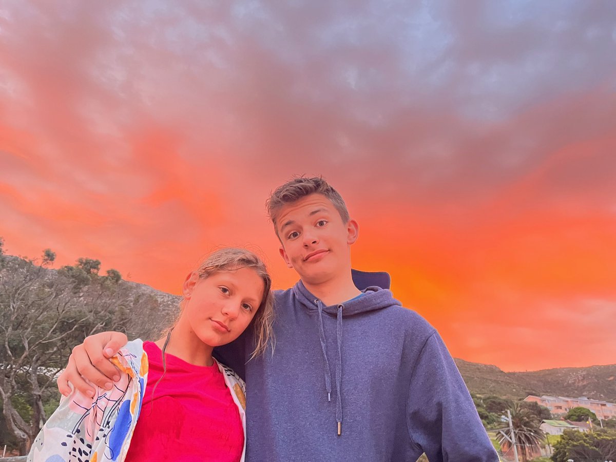 JuStMdive's tweet image. BIG congratulations to this dynamic sibling duo!
🎉🌊
To Zander who became a certified @PADI Open Water Scuba Diver.
And little sister Mia who embraced every moment on her Discover Scuba Experience, with Open Water dreams on the horizon.

#scuba #padicourse #gordonsbay