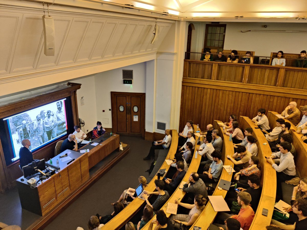 IIPP_UCL's tweet photo. Planning for Project CyberSyn was a democratic form of planning with both workers and managers having a say in the process. This contrasts with the present economic planning that takes place within large corporates today that concentrates decision-making among a select few. https://t.co/Fw0bzrXY6Z