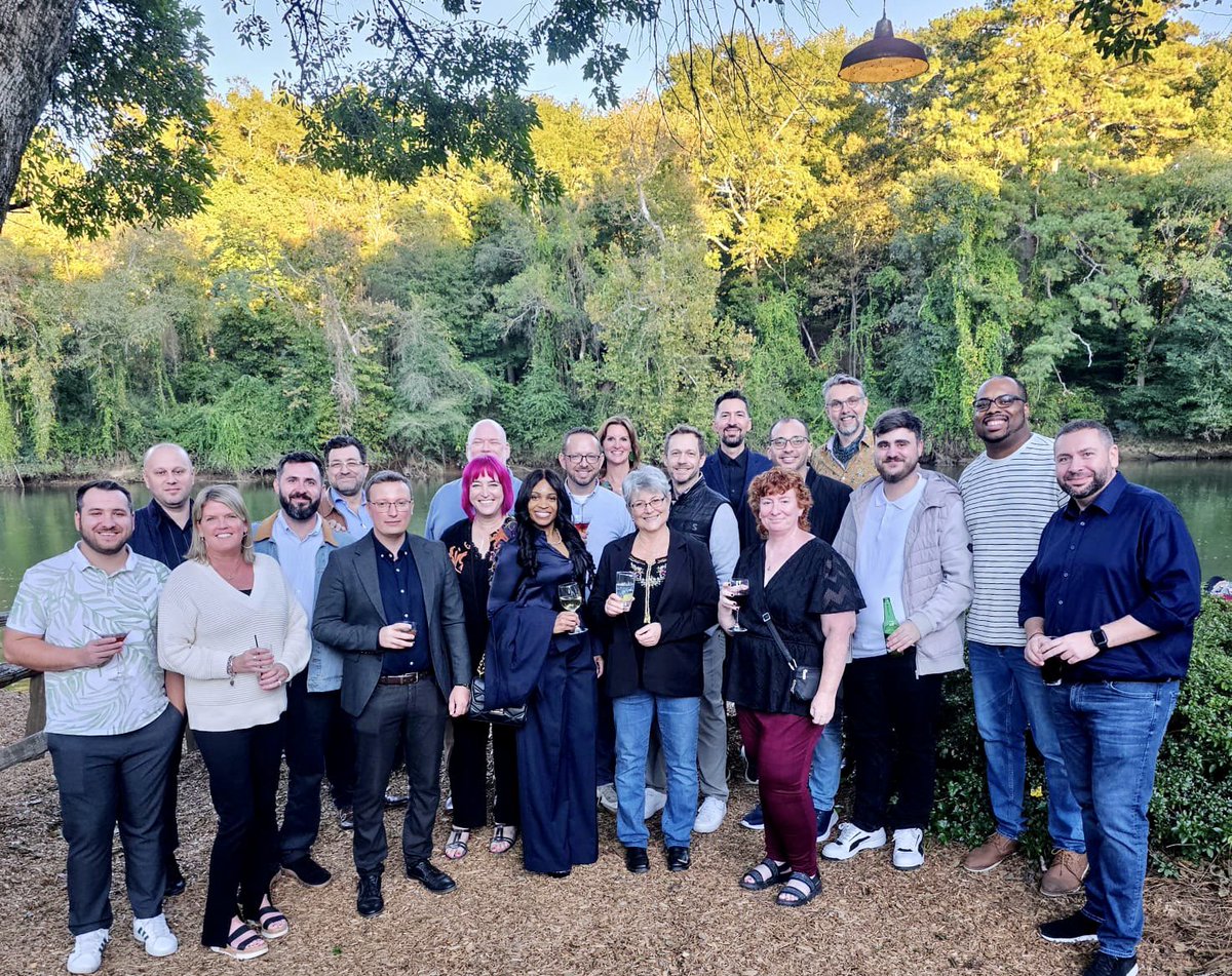 crowdfavorite's tweet photo. Work together. Play together. The team is doing it all at our Company Retreat in Atlanta! #allforoneoneforall #crowdfavorite https://t.co/jjOlVGCgVy